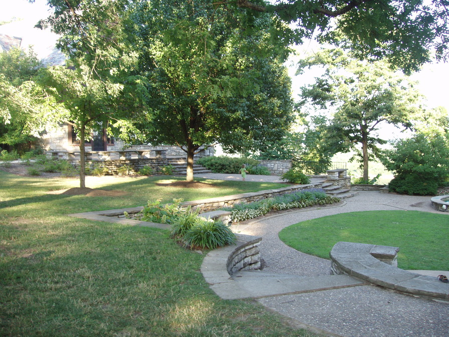 Oakville, MO: Bee tree Park