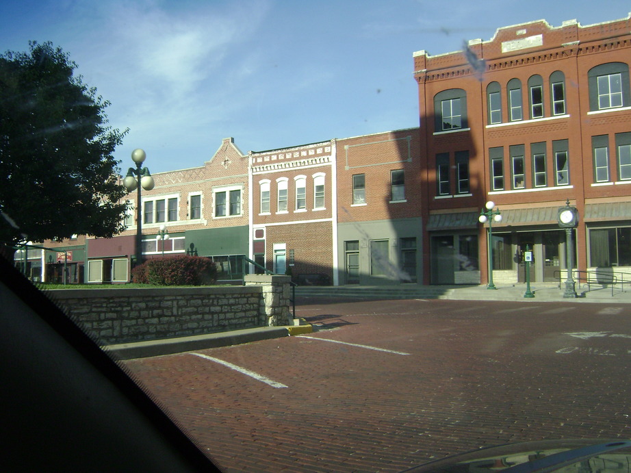 Harrisonville, MO : Harrisonville town square photo, picture, image