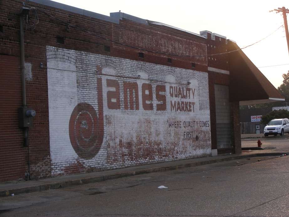 Shelby, MS: Long time merchant in Shelby, Mississippi.
