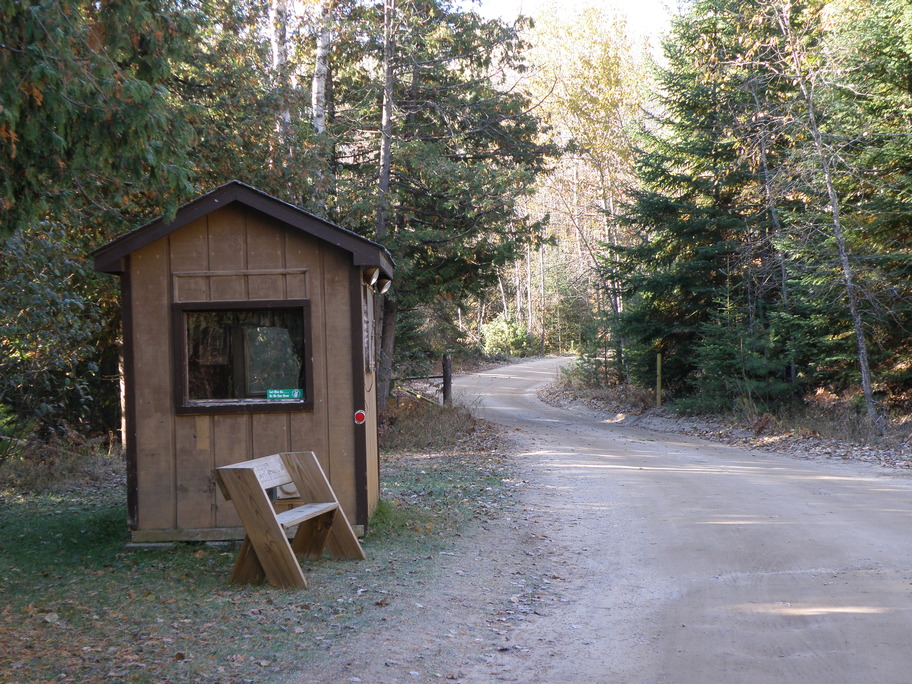 Canada Creek Ranch, MI: road to the back country