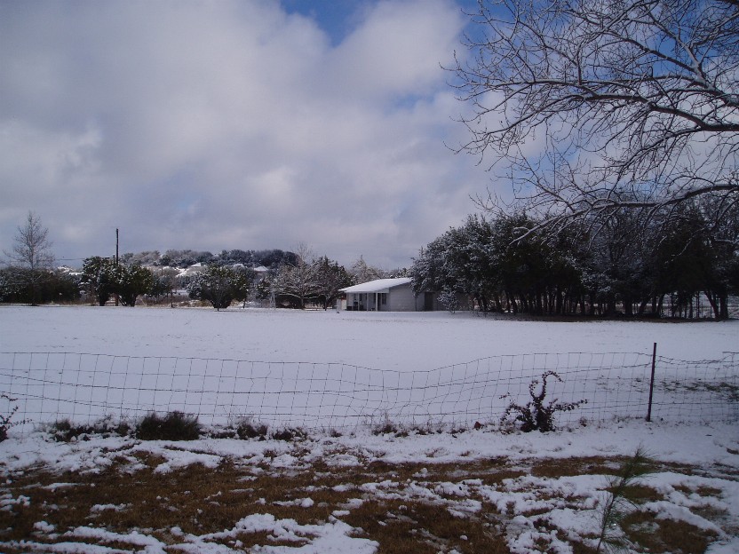 Harker Heights, TX: Old Texas home in the snow