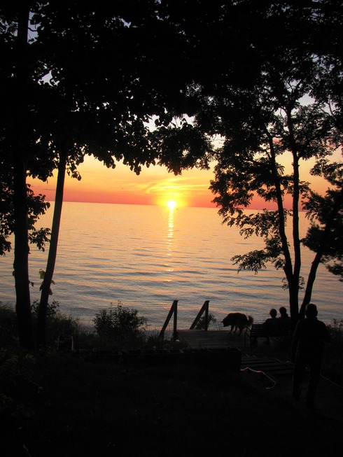 Stevensville, MI: Sunset across Lake Michigan in Stevensville