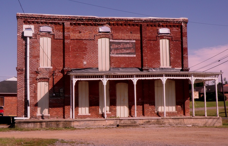 Cairo, IL: Abandoned building on Commercial Ave. in Cairo, IL