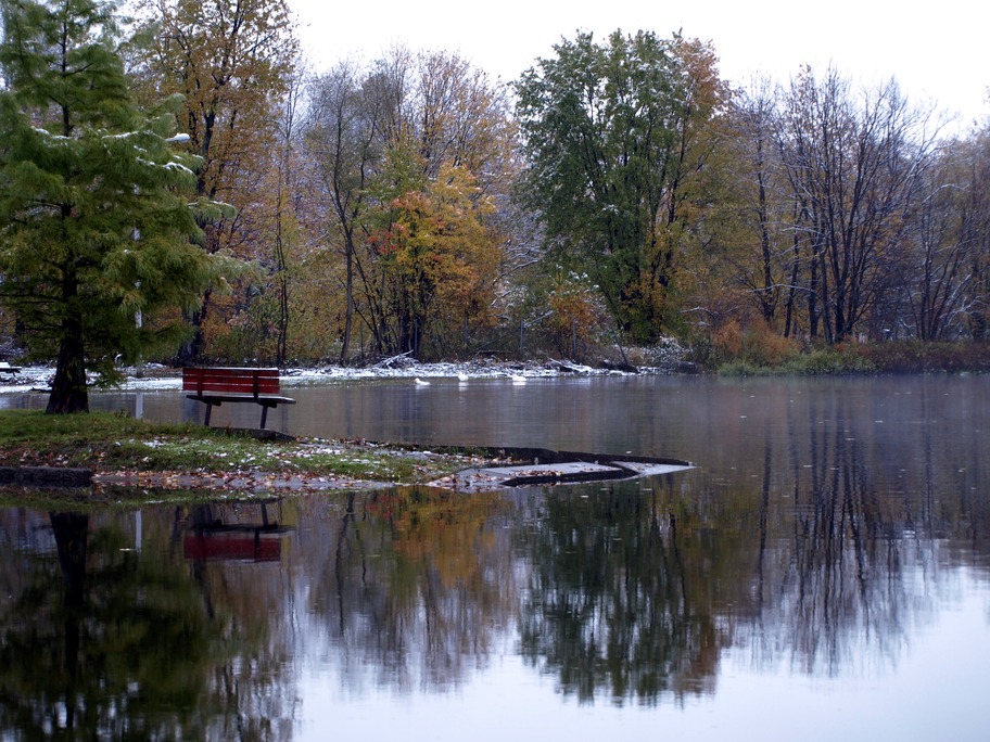 Waterford, PA: Le Bouef Lake, October 16, 2009