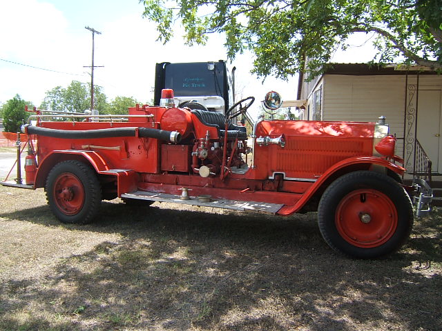 Camp Wood, TX: restored fire truck in campwood tx, riden by Pierce brothers in Old Settler's Reunion yearly