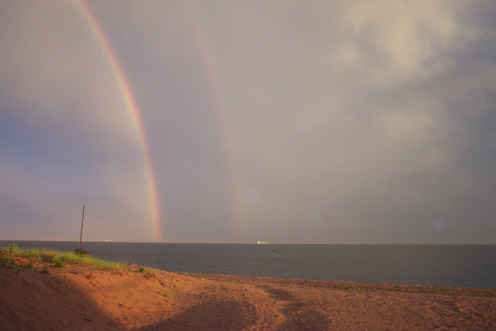 East Haven, CT: Double Rainbow from beach house deck