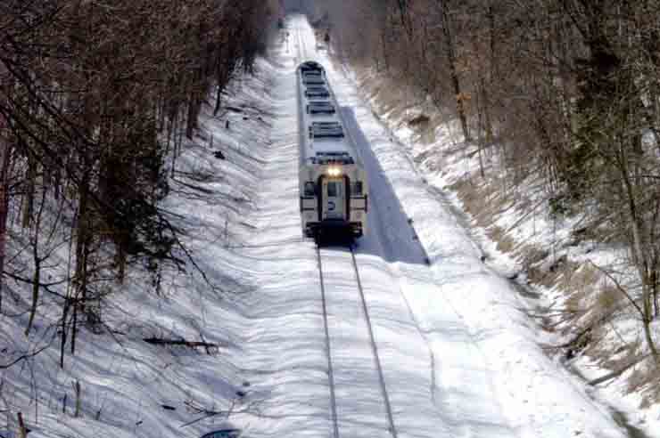 Washingtonville, NY: Train goin under the old rail road bridge washingtonville ny = Dolan Farm