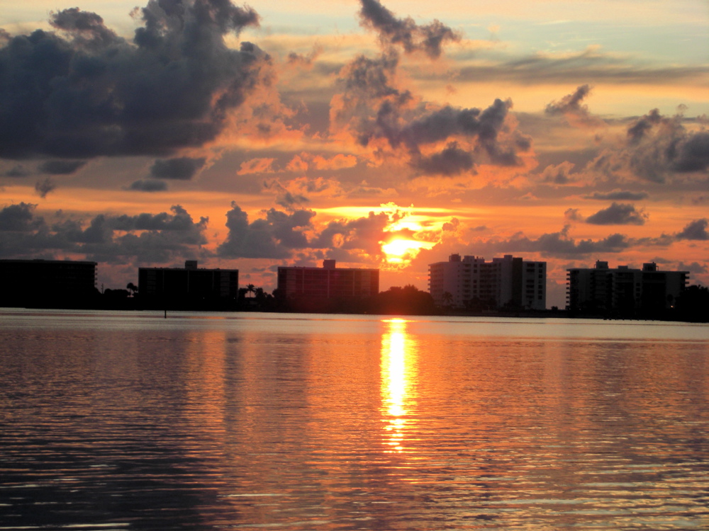 Lake Worth, FL: Outrageous sunrise taken from Lake Worth