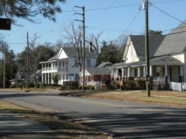 Milton, FL : Canal St. Milton photo, picture, image (Florida) at city