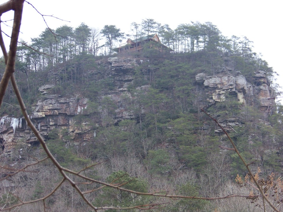 Fort Payne, AL: Home with a view of Little River Canyon