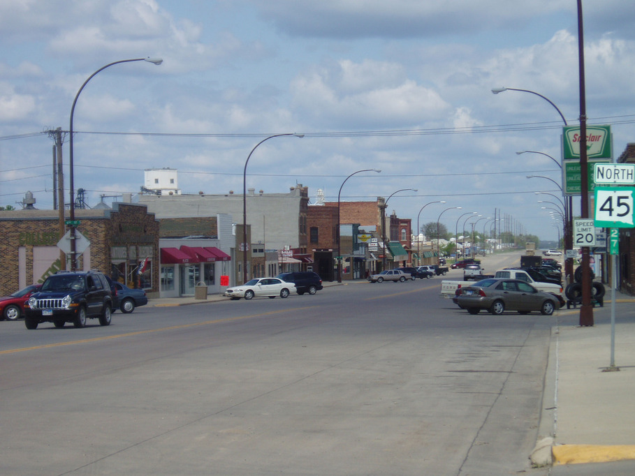 Platte, SD: Main Street, Platte