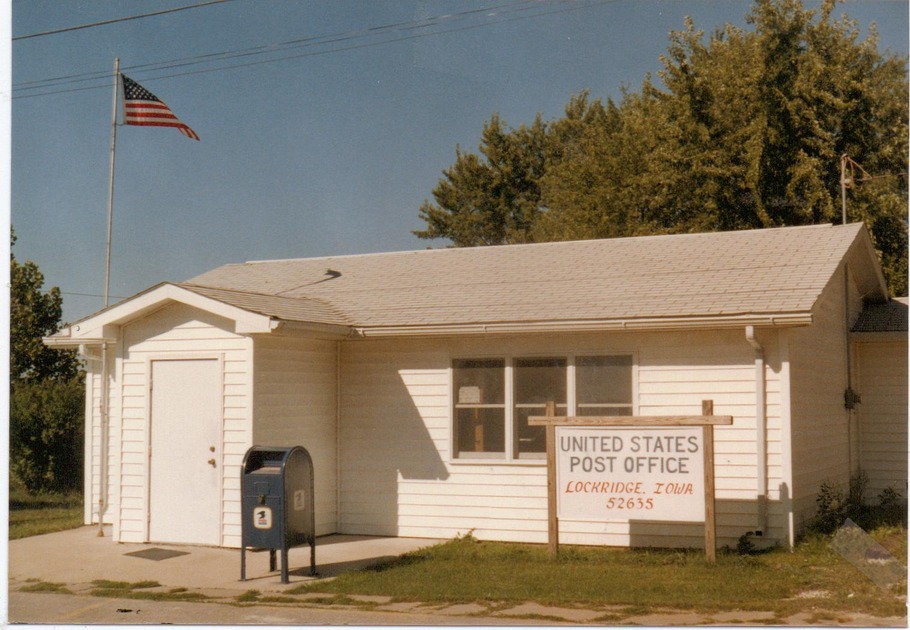 Lockridge, IA: POST OFFICE