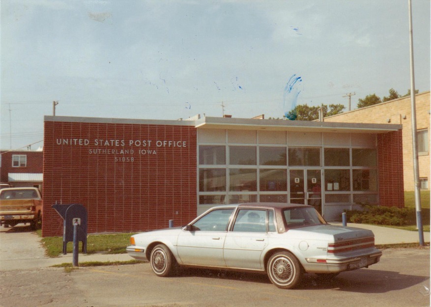 Sutherland, IA: POST OFFICE