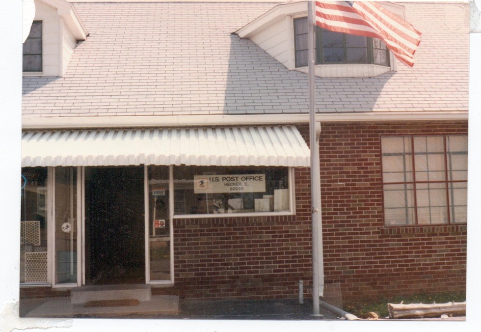 Hecker, IL: POST OFFICE