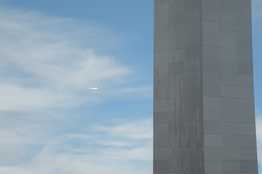 St. Louis, MI: Saint Louis Arch - Surrounding world looks so tiny compared to you...