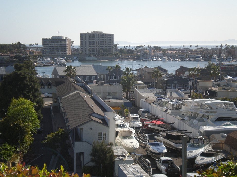 Newport Beach, CA: View from Cliff Drive