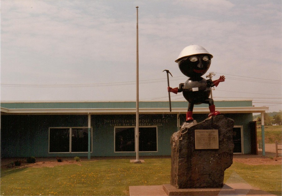 Silver Bay, MN: POST OFFICE