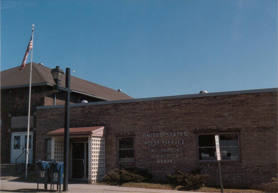 Two Harbors, MN POST OFFICE photo, picture, image (Minnesota) at city
