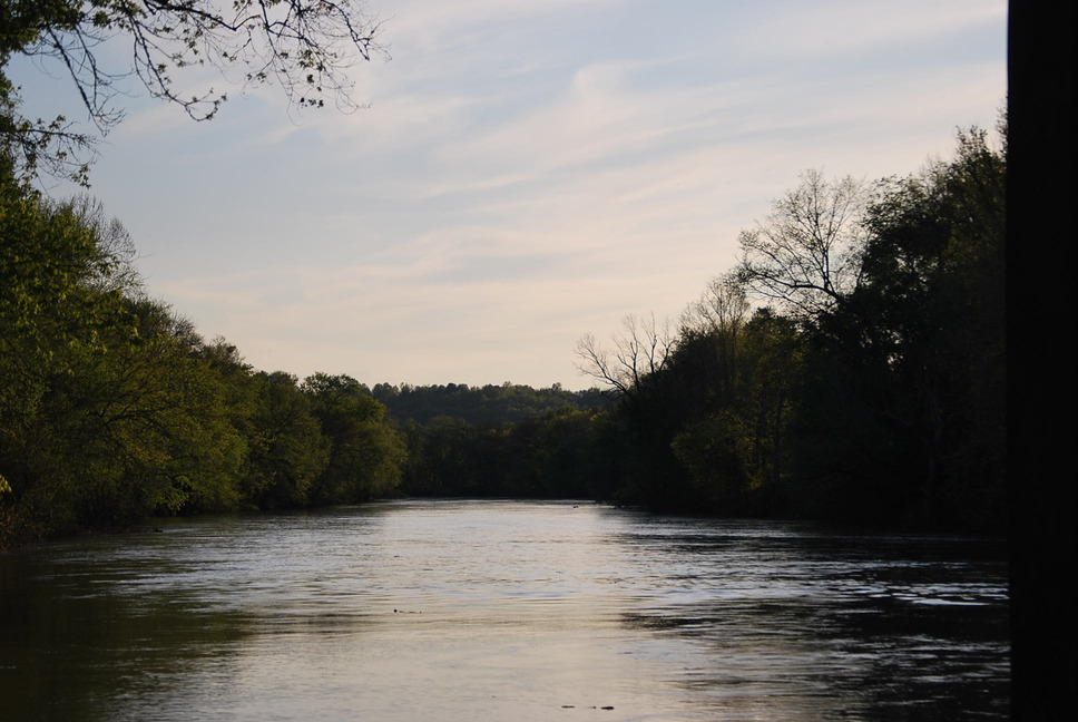 Elkmont, AL: The Elk River in Elkmont