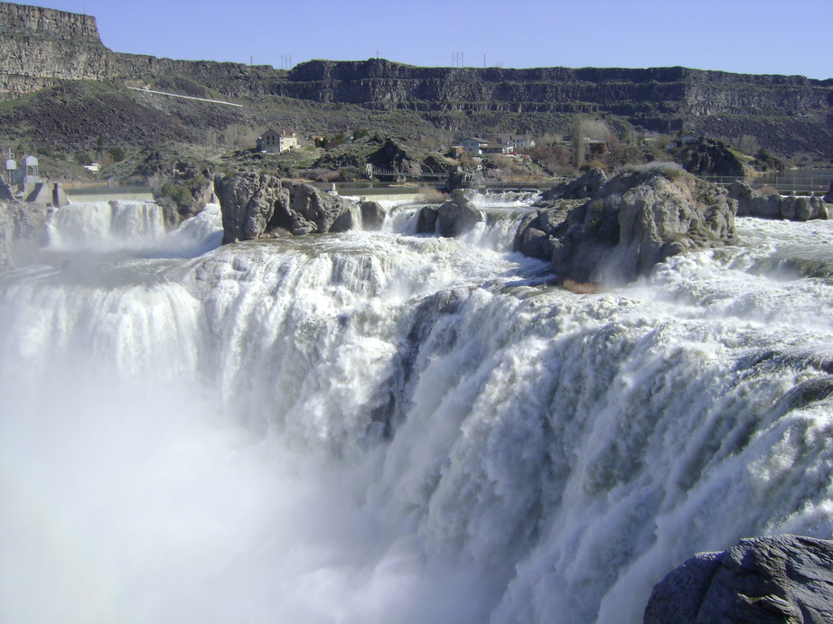 Twin Falls, ID: Shoshone falls summer of 2009