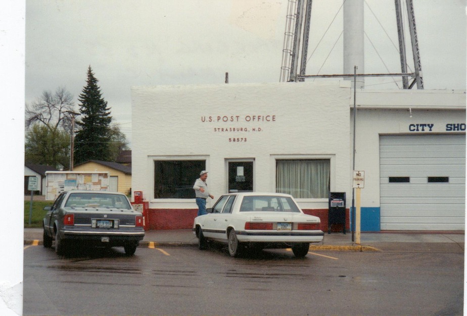 Strasburg, ND: POST OFFICE