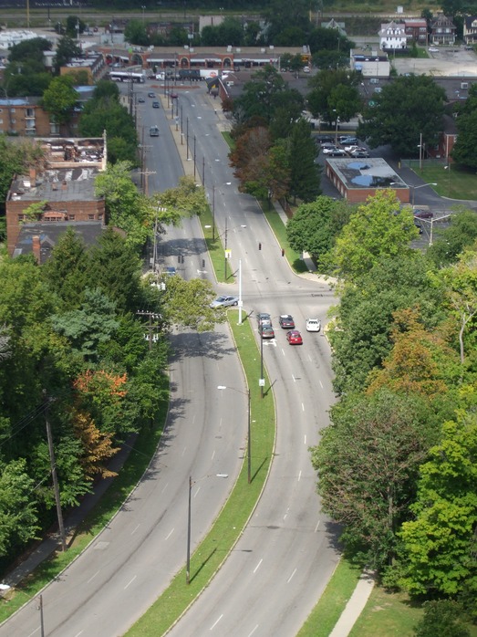 East Cleveland, OH: Superior Avenue or U.S. Route 6 that connects with US Route 20 (Euclid Avenue)