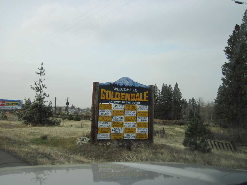 Goldendale, WA: Welcome sign to Goldendale Gateway to the Gorge