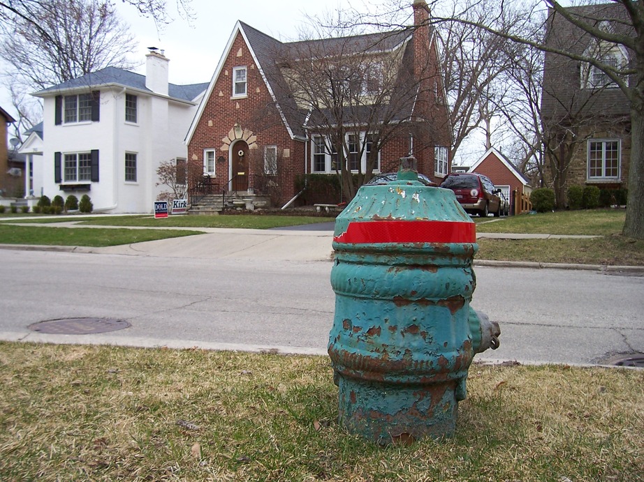 Kenilworth, IL: The weirdest fire hydrant I've ever seen.