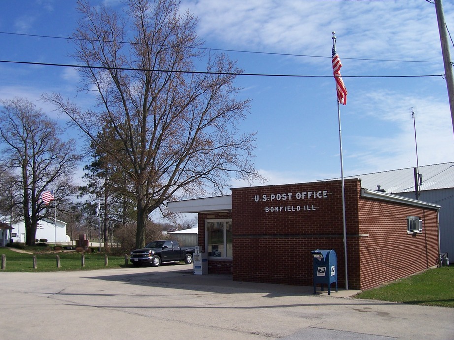 Bonfield, IL: U.S, Post Office