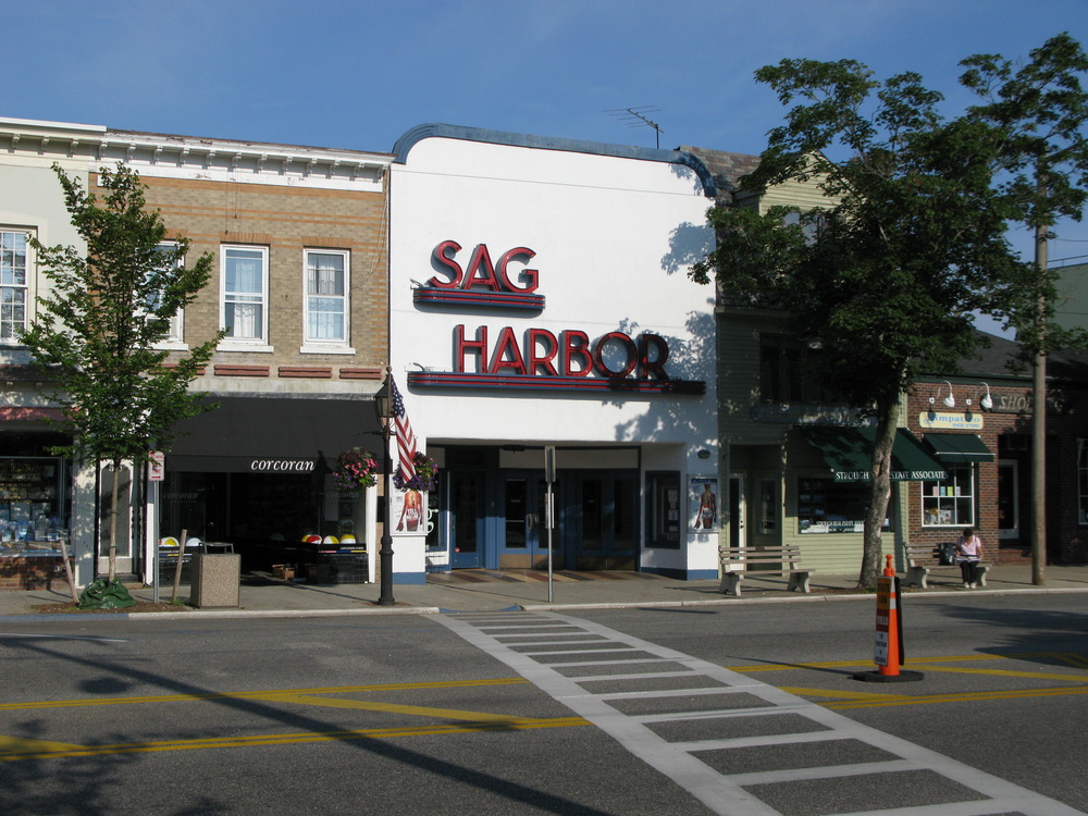 Sag Harbor, NY: Sag Harbor Theatre