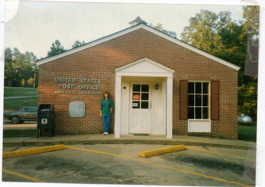 Abbeville, MS: POST OFFICE