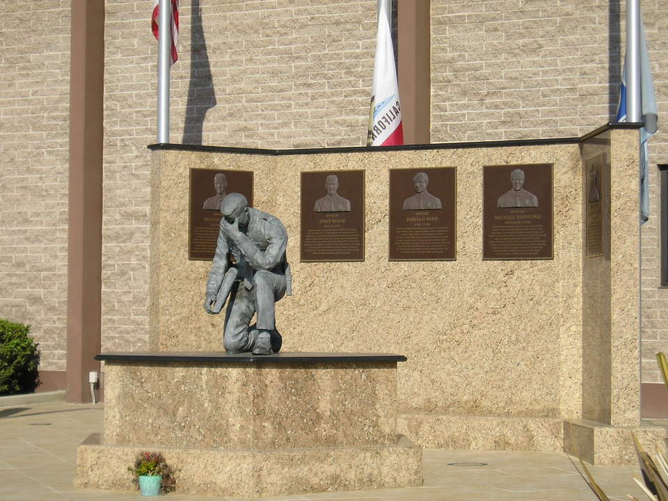 Garden Grove, CA: Fallen Officer's Memorial in front of the Police Department HQ