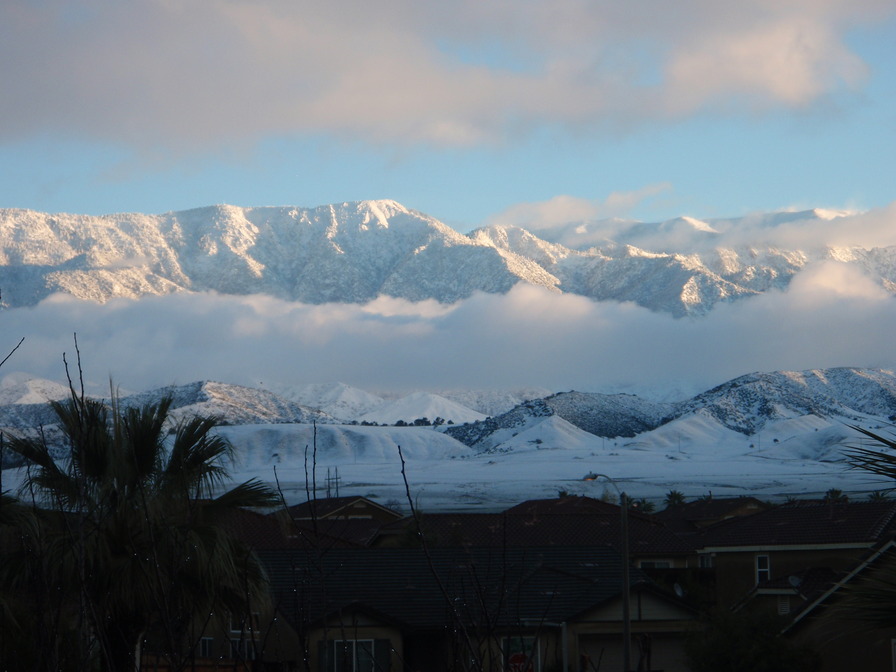 Banning, CA: Banning mountains in January '09