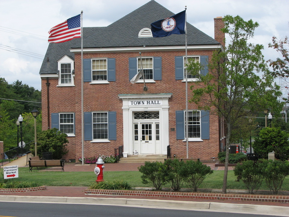 Herndon, VA: Majestic Town Hall