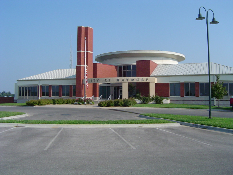 Raymore, MO: Raymore City Hall (Raymore, Missouri)