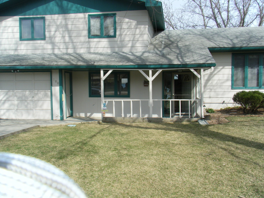 Hubbard, NE: Beautiful Multi Level home In Hubbard, NE