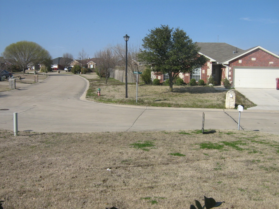 Royse City, TX: Suburban streetview
