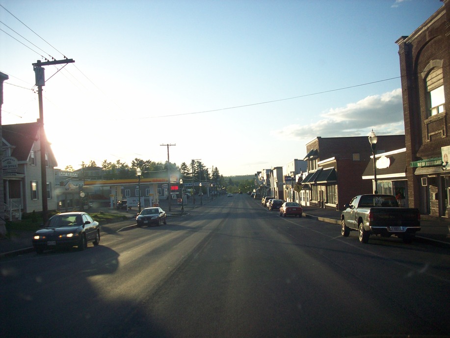 Van Buren, ME: Picture of the "downtown area" of Main Street