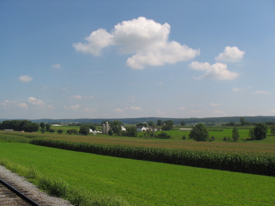 Lancaster, PA: View from Strasburg Train Ride Beautiful Peaceful Lush Farmlands