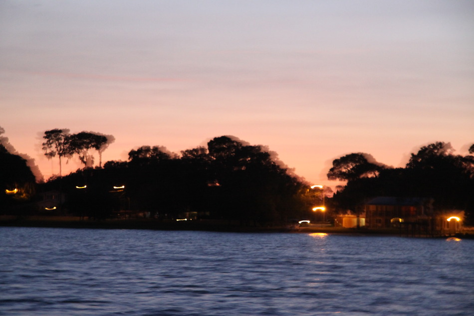 Winter Haven, FL: Sunset on Lake Winterset