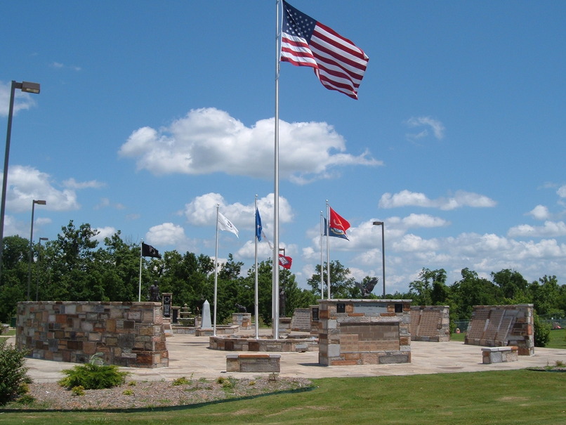 Ash Flat, AR: American Veterans Memorial