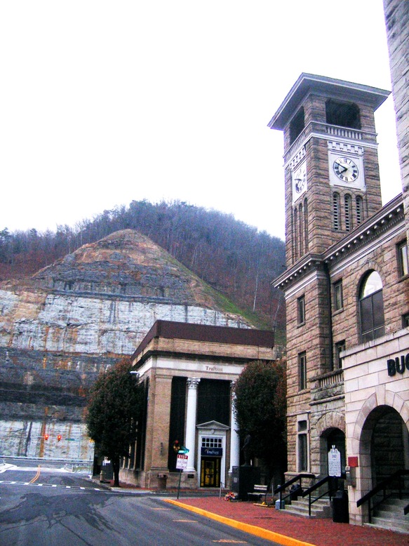 Grundy, VA View of the Courthouse looking north on Main Street photo