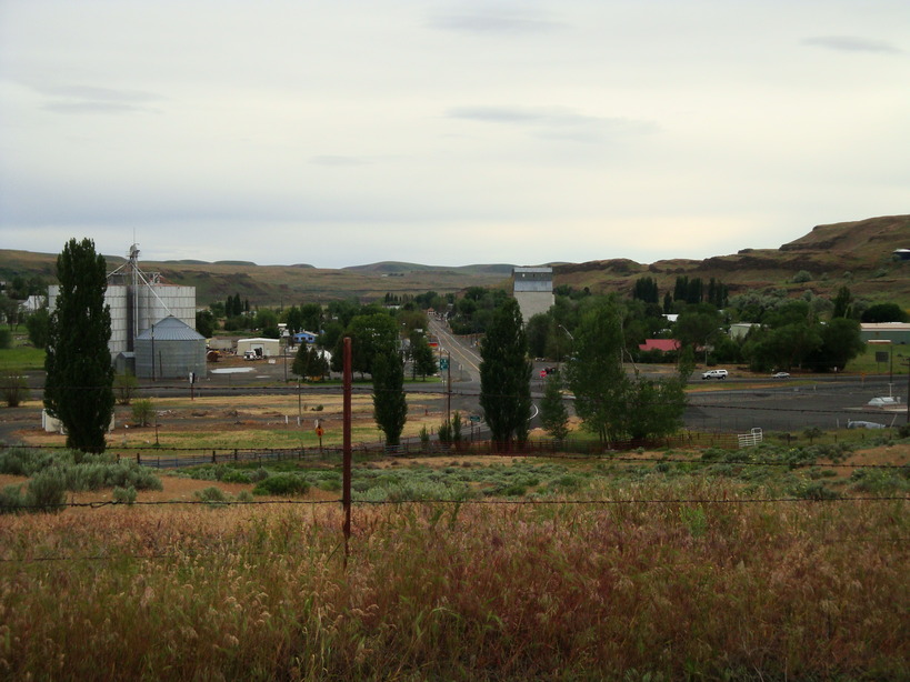 Washtucna, WA: Main street Washtucna. WA