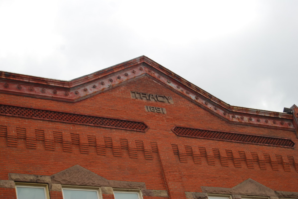 Barberton, OH: Older building on Tuscarawas Avenue