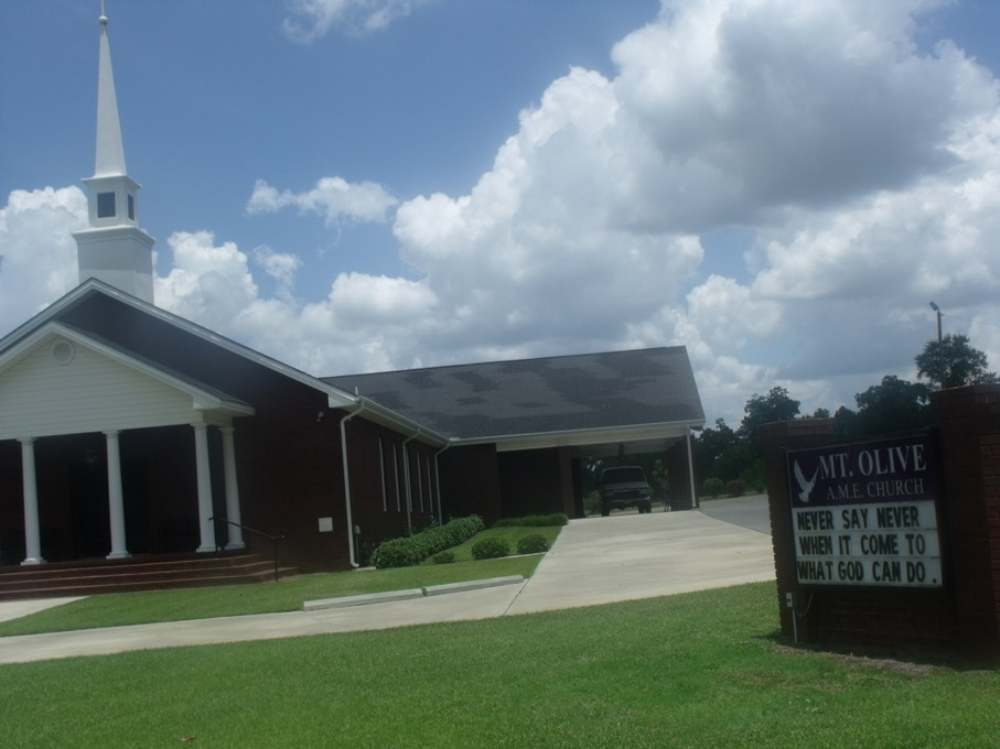 Broxton, GA: a m e church