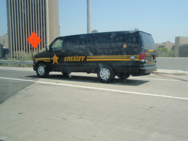 Dayton, OH: Montgomery County Sheriff prisoner transport, US 75 N, dayton, OH. Bad boys bad boys...