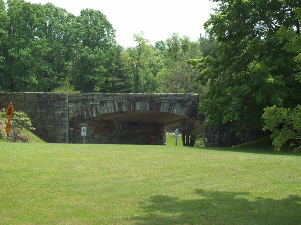 Fancy Gap, VA: The Blue Ridge Parkway at Fancy Gap Mile Post 200