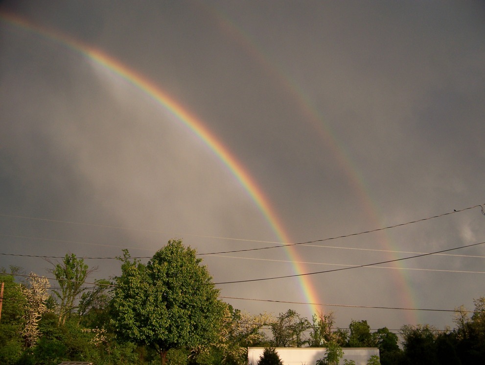 Irvington, KY: double rainbow
