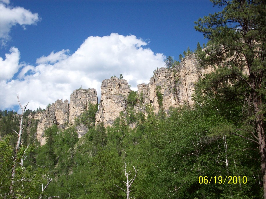 Spearfish, SD: picture of Spearfish Cayon hill.