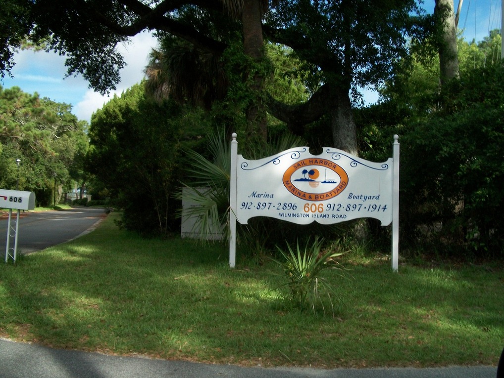 Wilmington Island, GA: Pretty little marina on Wilmington Island